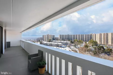 6101 Edsall Rd #1704, Alexandria, VA 22304