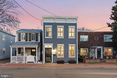 319 12 N Fayette St, Alexandria, VA 22314