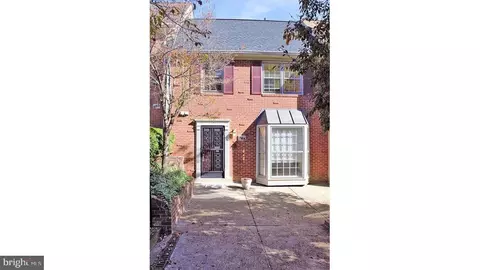 663 N Armistead St, Alexandria, VA 22312