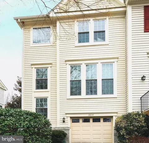 3834 Elbert, Alexandria, VA 22305