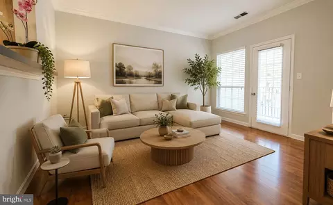 4862 Eisenhower Ave #158, Alexandria, VA 22304