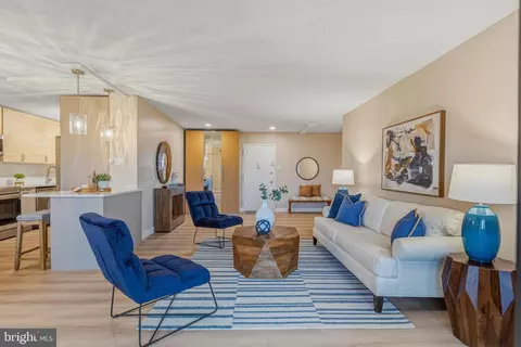 309 Yoakum Pkwy #1003, Alexandria, VA 22304