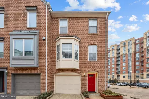 1217 Madison St, Alexandria, VA 22314