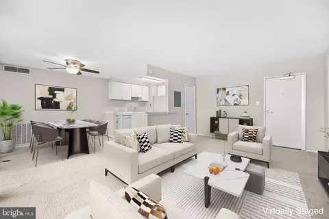 8 S Van Dorn St #203, Alexandria, VA 22304