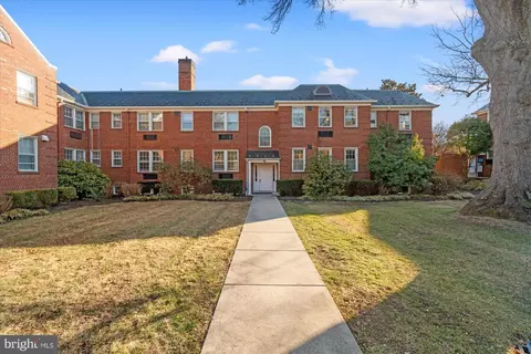 715 S Washington St #A-36, Alexandria, VA 22314