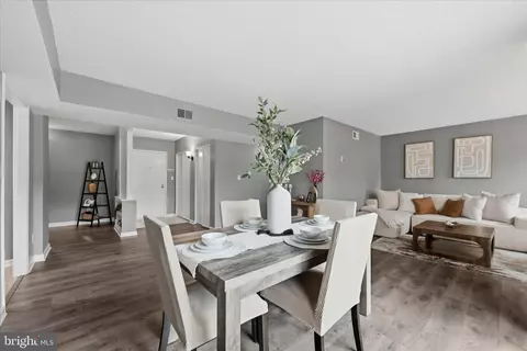 803 N Howard St #152, Alexandria, VA 22304