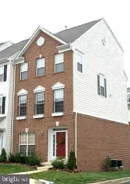 100 Meadows Ln, Alexandria, VA 22304