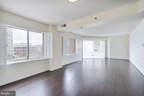 2151 Jamieson Ave #809, Alexandria, VA 22314