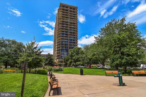400 Madison St #505, Alexandria, VA 22314