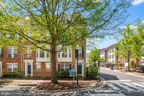 336 Cameron Station Blvd, Alexandria, VA 22304