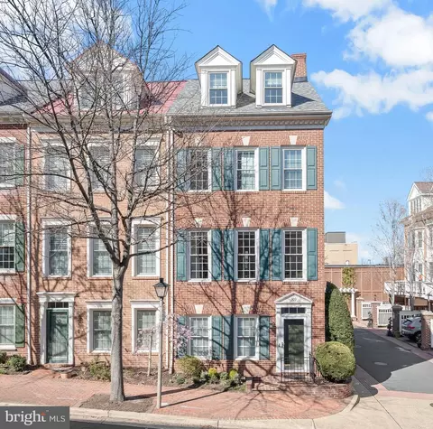 309 Second St, Alexandria, VA 22314