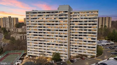 6101 Edsall Rd #1107, Alexandria, VA 22304