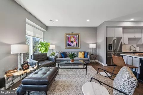 625 Slaters Ln #304, Alexandria, VA 22314