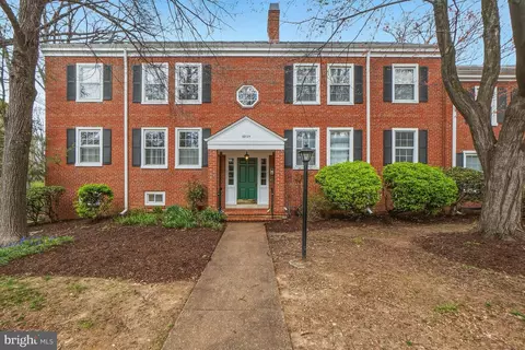 4905 29th Rd S #B1, Arlington, VA 22206
