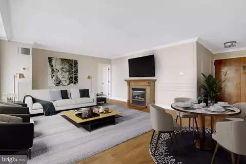 400 Madison St #806, Alexandria, VA 22314