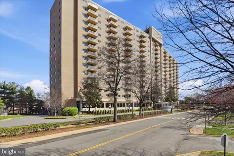 1225 Martha Custis Dr #1614, Alexandria, VA 22302
