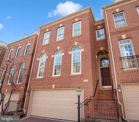 718 Hawkins Way, Alexandria, VA 22314