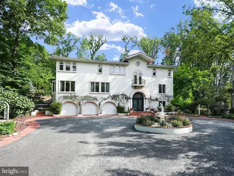 1405 N Pegram St, Alexandria, VA 22304