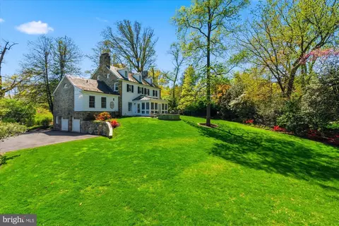 305 Mansion Dr, Alexandria, VA 22302