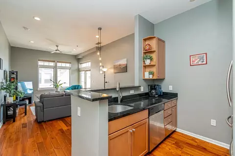 309 Holland Ln #307, Alexandria, VA 22314