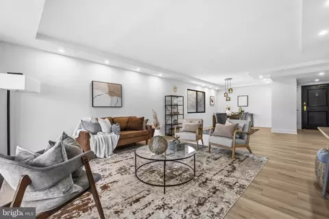 6101 Edsall Rd #602, Alexandria, VA 22304