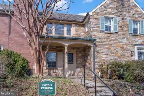 903 S Saint Asaph St, Alexandria, VA 22314