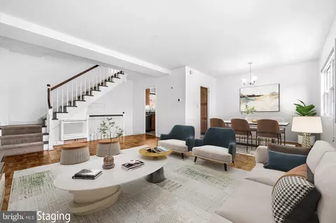 1615 Mount Eagle Pl, Alexandria, VA 22302