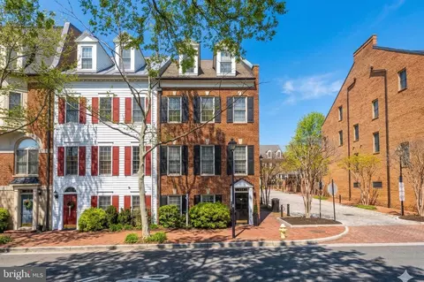 414 N Royal St, Alexandria, VA 22314