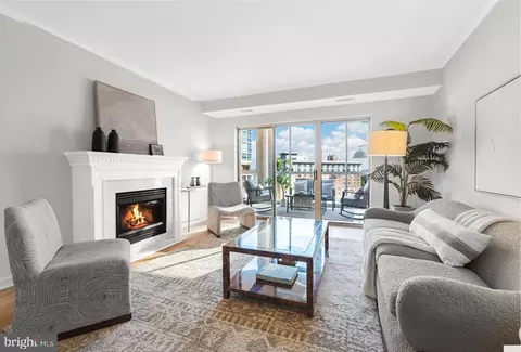 2181 Jamieson Ave #1706, Alexandria, VA 22314