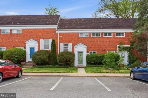 3204 Ravensworth Pl, Alexandria, VA 22302