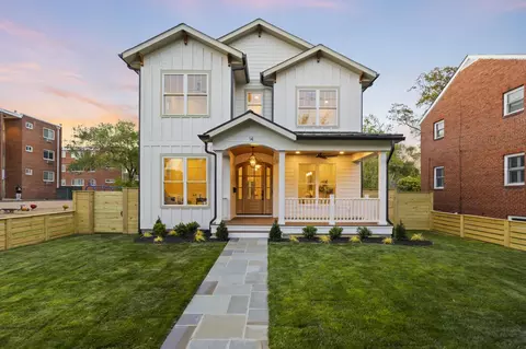 14 E Monroe Ave, Alexandria, VA 22301