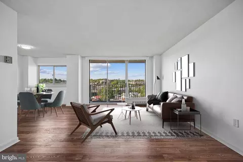 1225 Martha Custis Dr #811, Alexandria, VA 22302