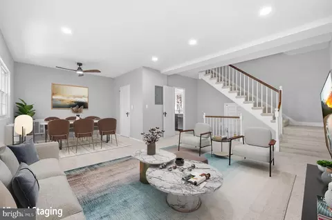 3721 Lyons Ln, Alexandria, VA 22302