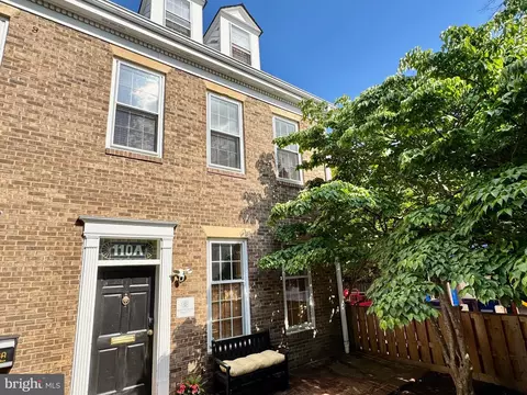 110 S Columbus St #A, Alexandria, VA 22314