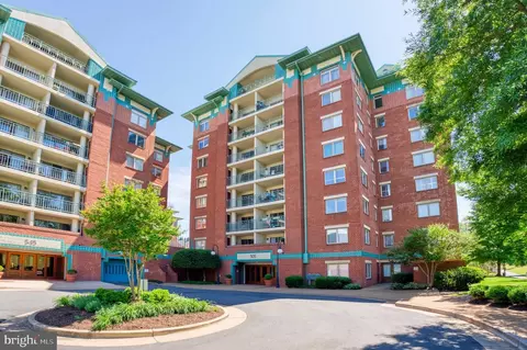 505 E Braddock Rd #104, Alexandria, VA 22314