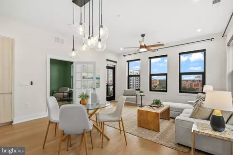 701 Swann Ave #511, Alexandria, VA 22301