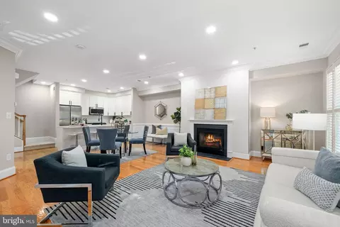 522 N Royal St, Alexandria, VA 22314