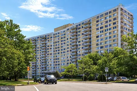 301 N Beauregard St #313, Alexandria, VA 22312