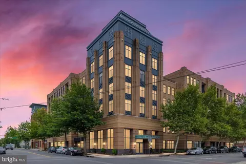 1111 Oronoco St #226, Alexandria, VA 22314