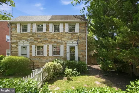 11 E Mason Ave, Alexandria, VA 22301