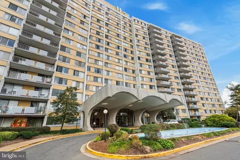301 N Beauregard St #714, Alexandria, VA 22312