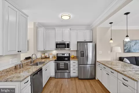 3292 Mount Vernon Ave, Alexandria, VA 22305
