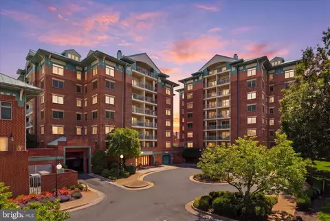 505 E Braddock Rd E #504, Alexandria, VA 22314