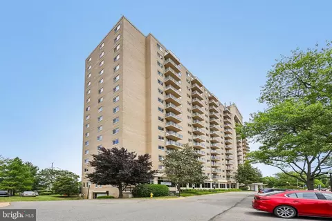 1225 Martha Custis Dr #216, Alexandria, VA 22302
