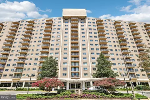 1225 Martha Custis Dr #216, Alexandria, VA 22302