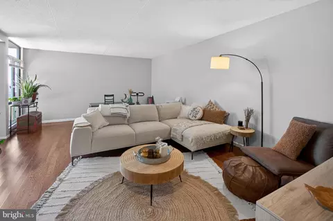 6300 Stevenson Ave #1008, Alexandria, VA 22304
