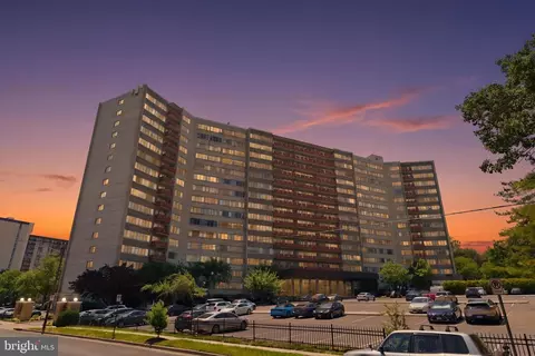 5340 Holmes Run Pkwy #1519, Alexandria, VA 22304