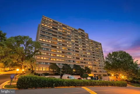 5911 Edsall Rd #803, Alexandria, VA 22304