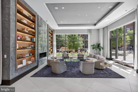 1201 N Royal St #409, Alexandria, VA 22314