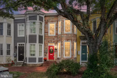 523 N Alfred St, Alexandria, VA 22314